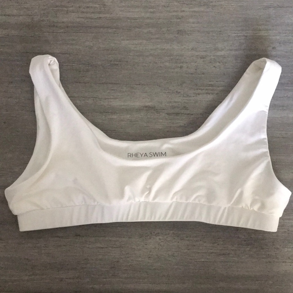 Brand new never worn Rheya bikini top.